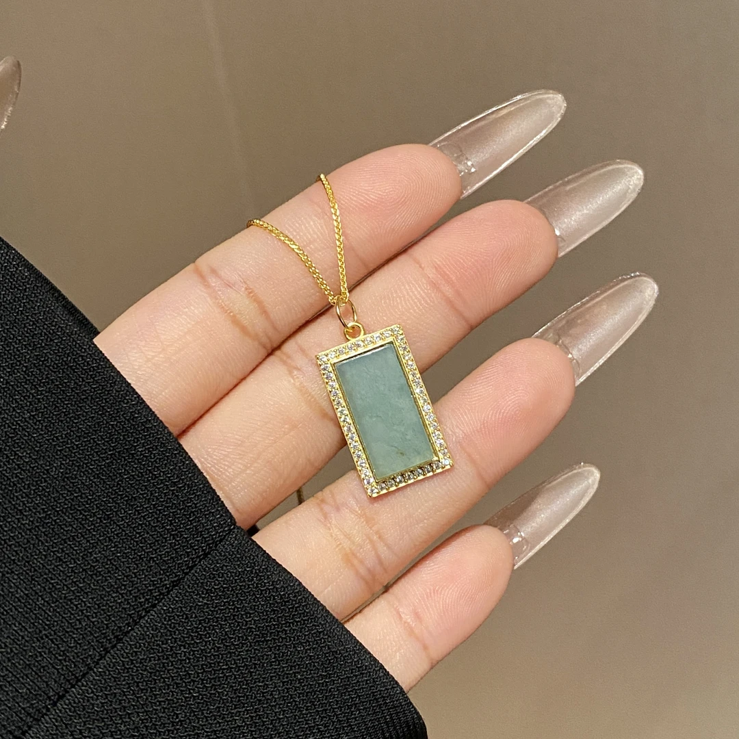 高奢设计款冰蓝无事牌项链A2704