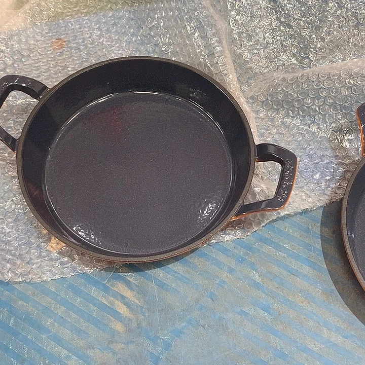 铸铁24双耳橘色煎锅