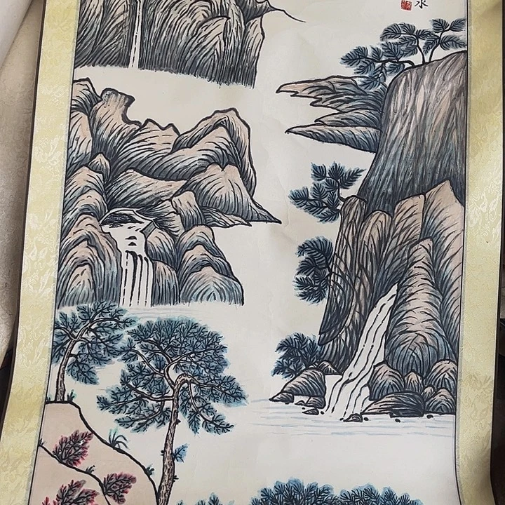 摆件，轴坏，破损，水渍都是正常的