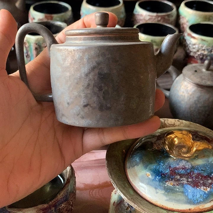 陶瓷铁胎釉小手把壶