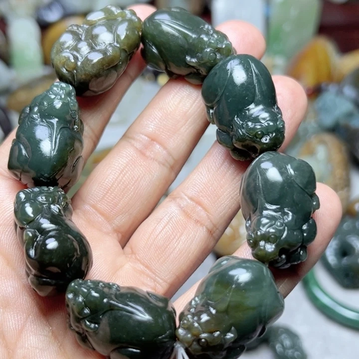 和田玉把件未镶嵌