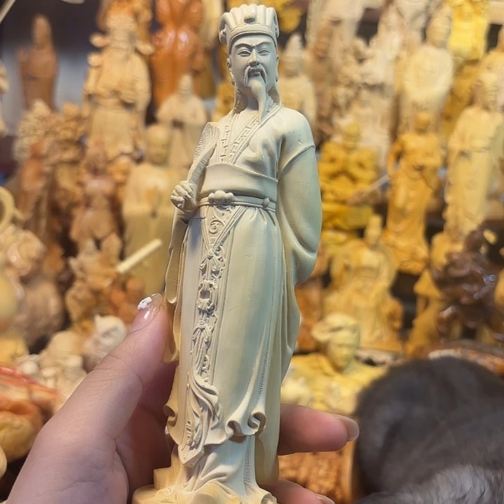 黄杨木黄杨木瑕疵孔明