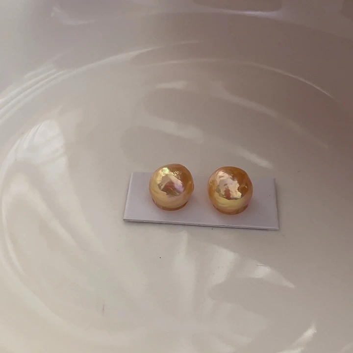 淡水珍珠银S925镶嵌耳饰