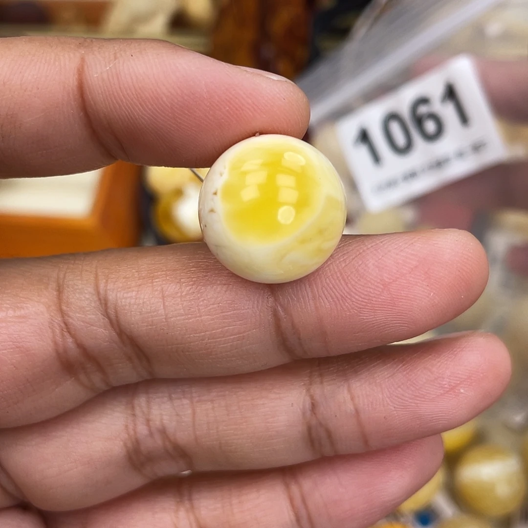 蜜蜡未镶嵌珠宝奇石粉水线16.2