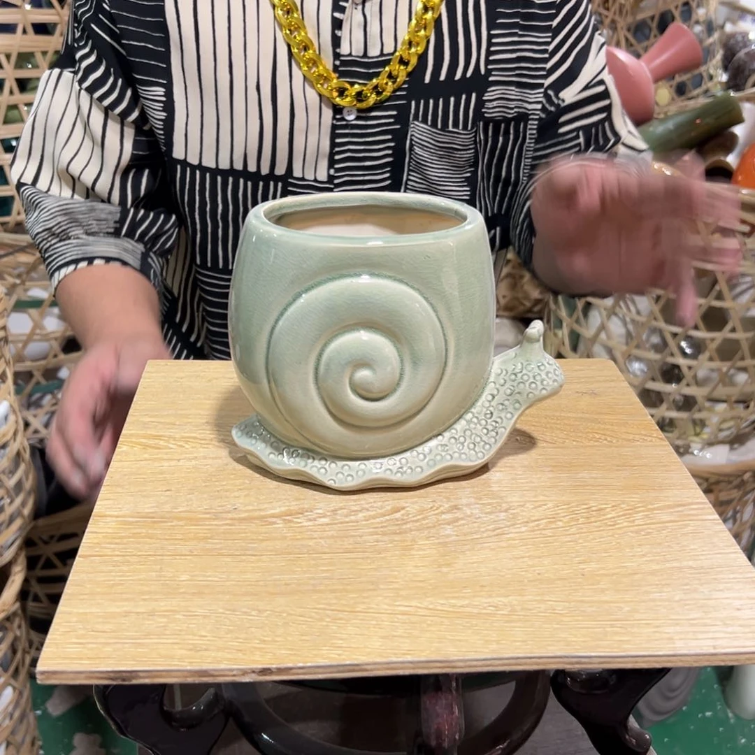 摆件6 号高中低温陶瓷瓶（部分微瑕）