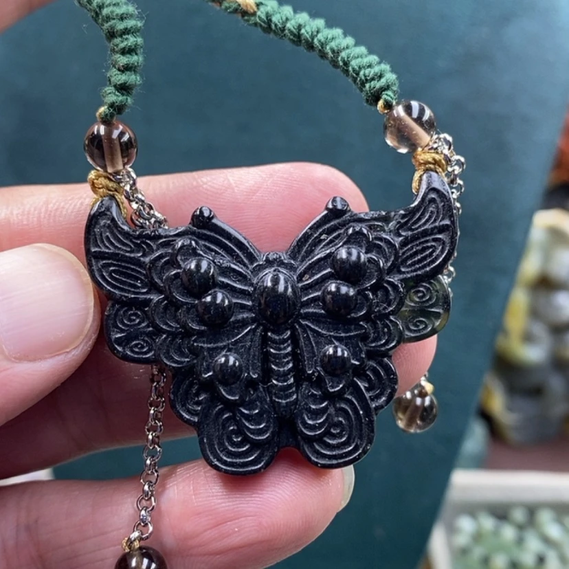 【闪购商品】未镶嵌蛇纹石玉吊坠