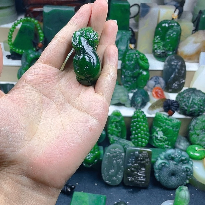 善***缘未镶嵌和田玉珠宝半成品