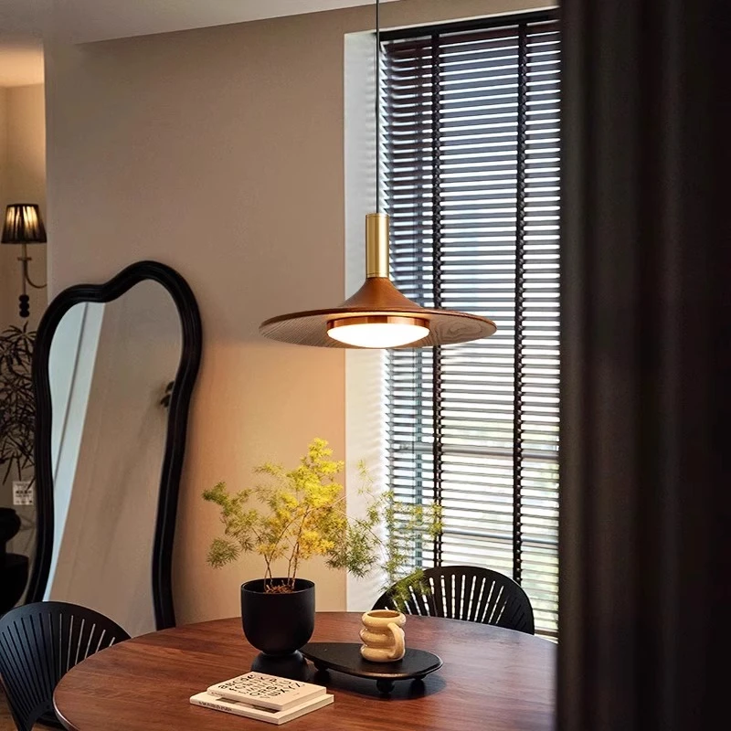 餐厅灯吊灯日式侘寂风复古胡桃木色飞碟吧台灯新中式禅意岛台灯具