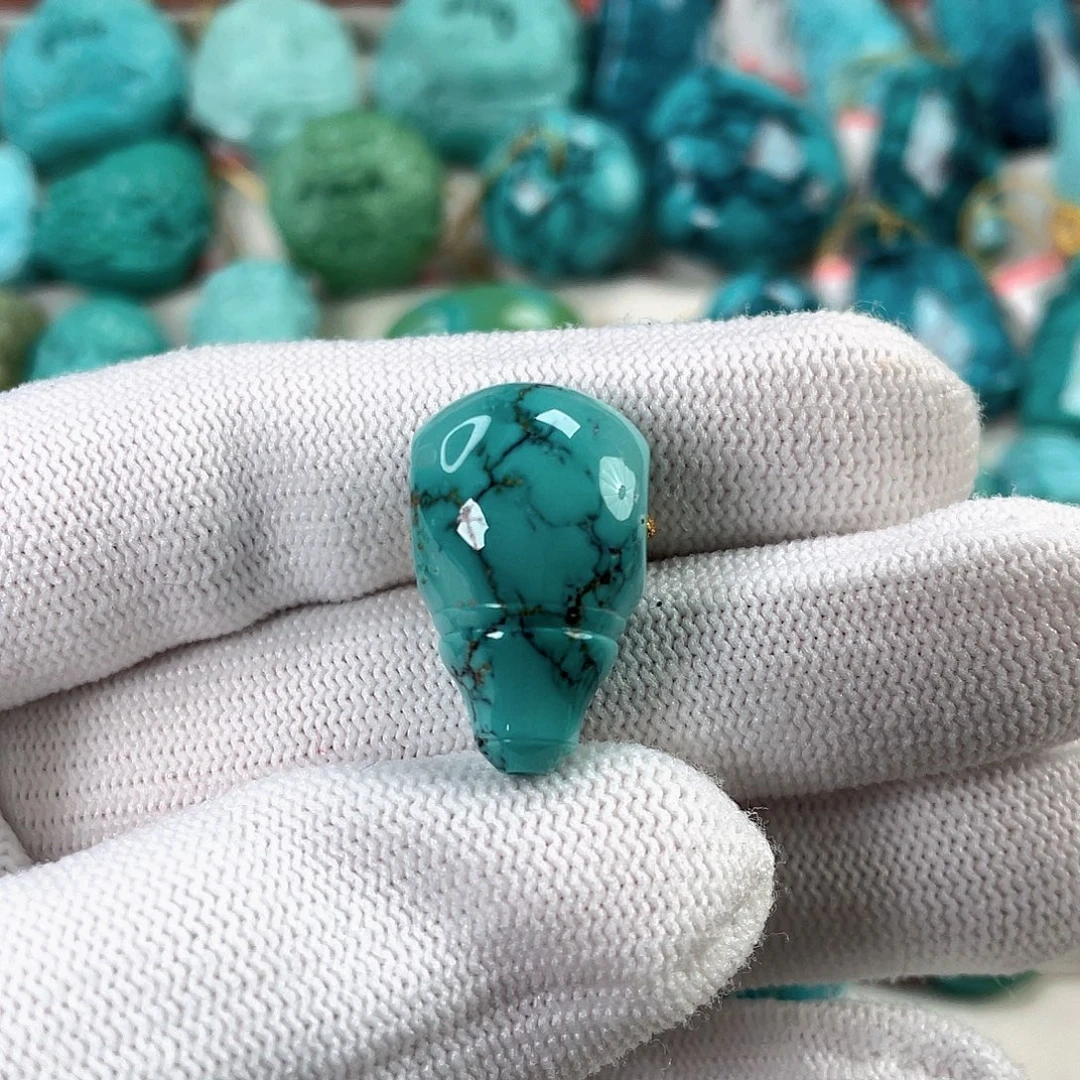 绿松石未镶嵌车挂