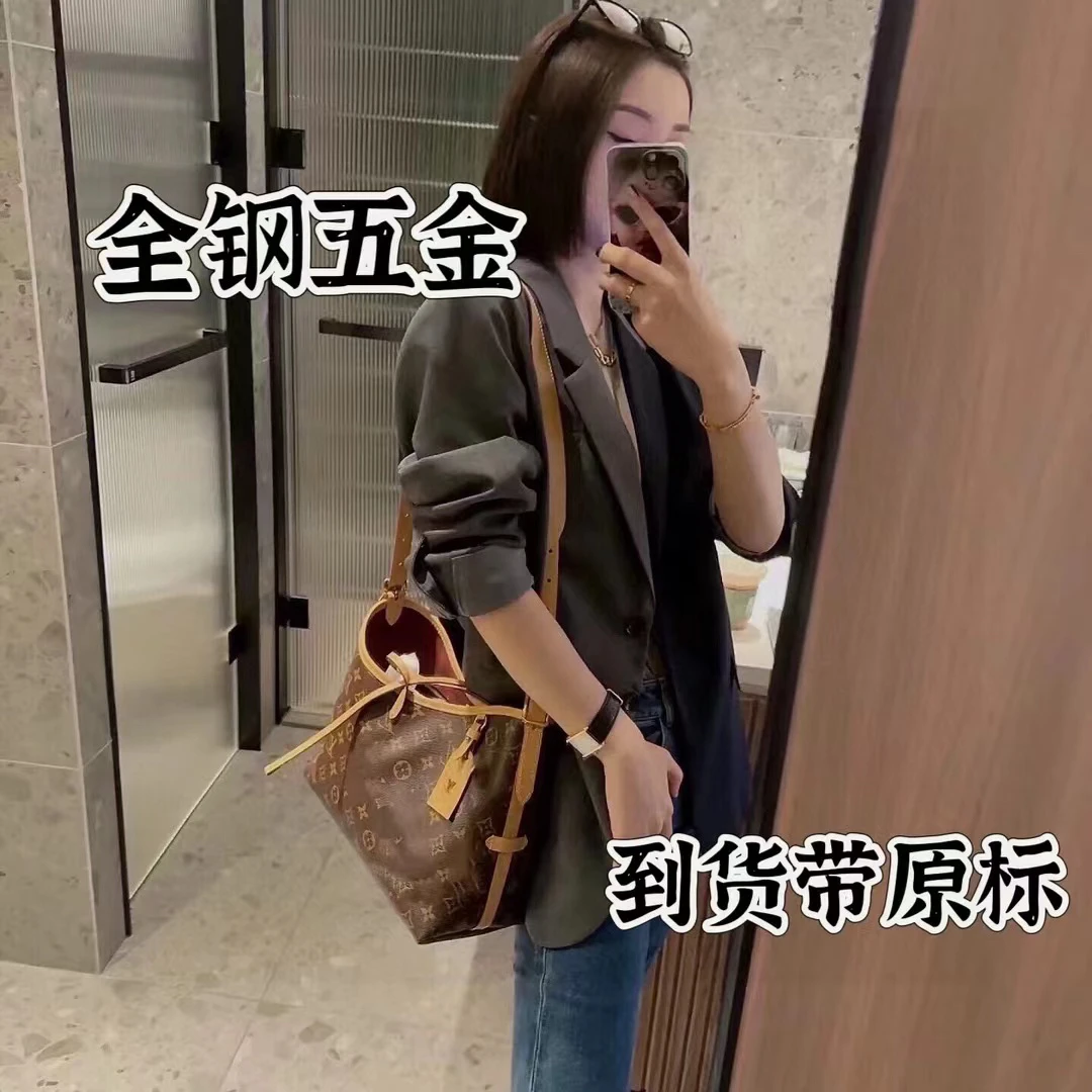 鼎级时尚潮流女包单肩包斜挎包女士包包