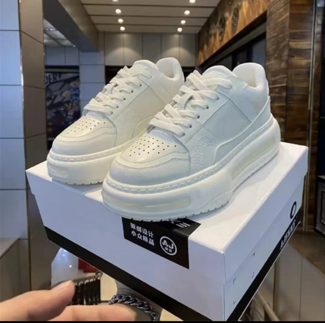 1520男士网红休闲百搭时尚舒适透气轻便潮流软底低帮厚底板鞋