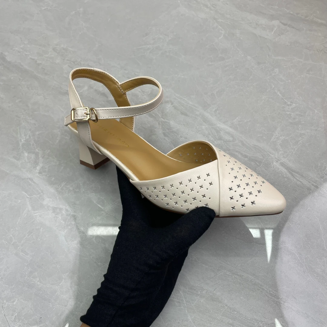 凉鞋女 (牛皮) 0822-1 （孤品）f区37码