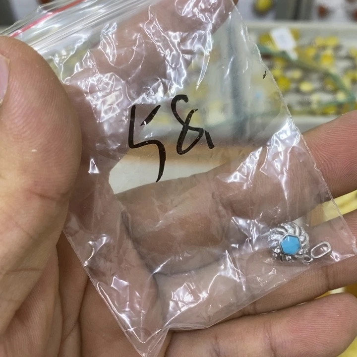 蜜蜡银S925镶嵌裸石吊坠