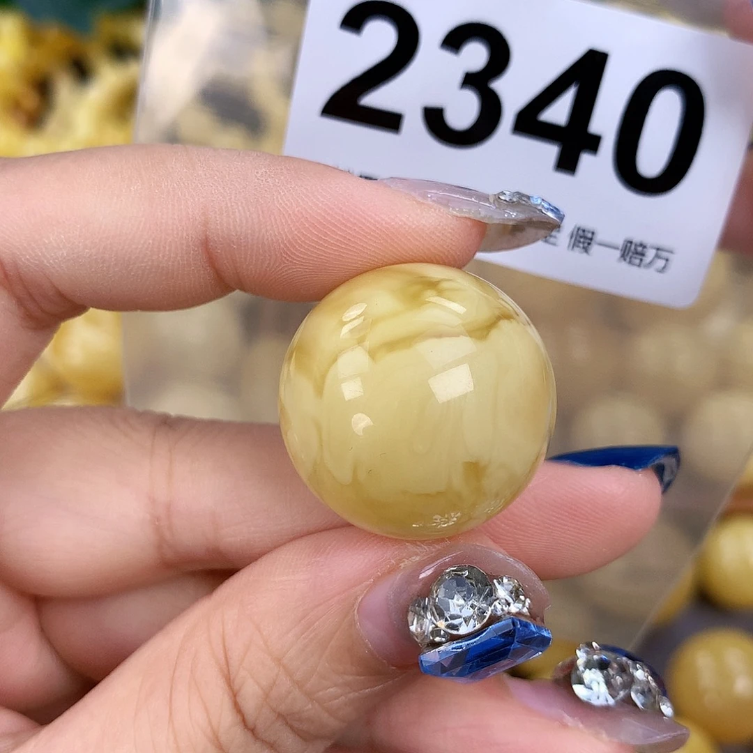 蜜蜡未镶嵌珠宝奇石25