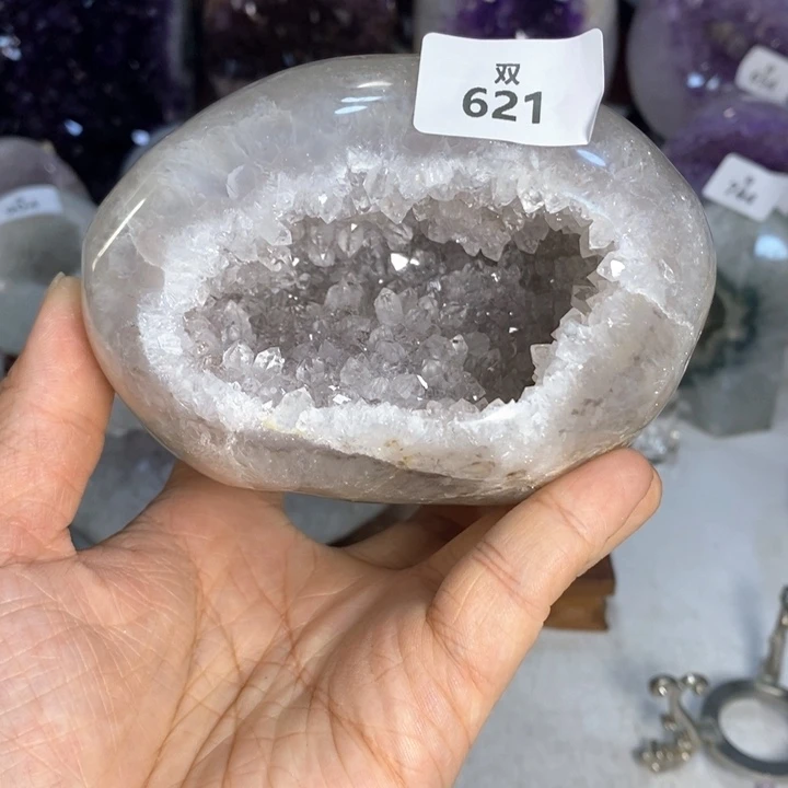 未镶嵌水晶大型摆件（非配饰）