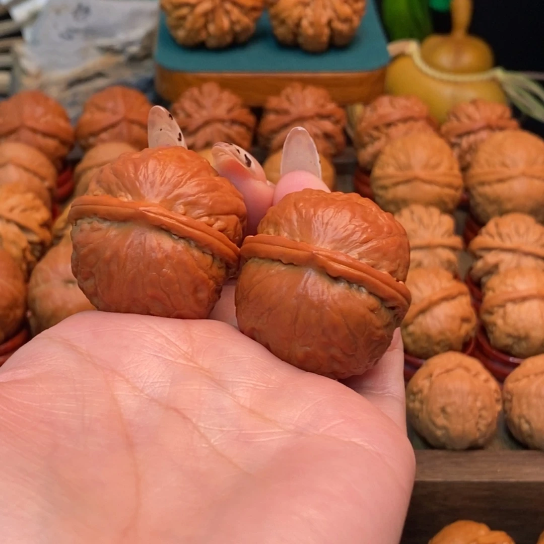 新***饭把件文玩核桃金蟒元宝