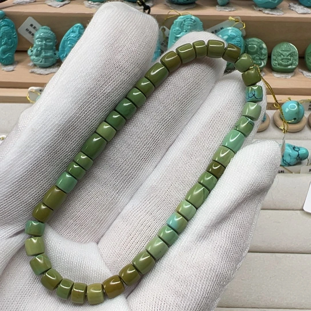 绿松石配饰未镶嵌