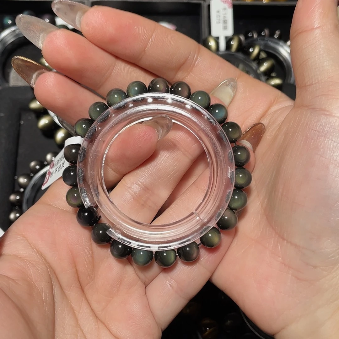 沐****黑曜岩未镶嵌手链