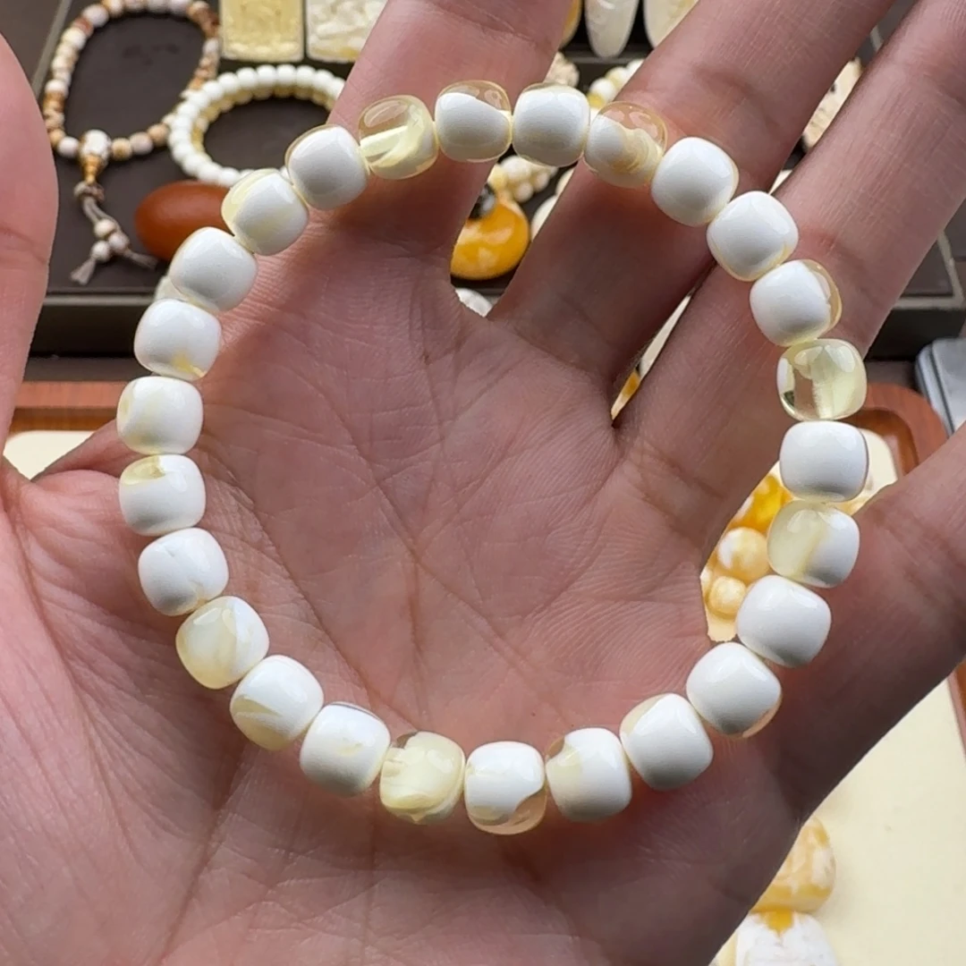 琥珀未镶嵌裸石蜜蜡