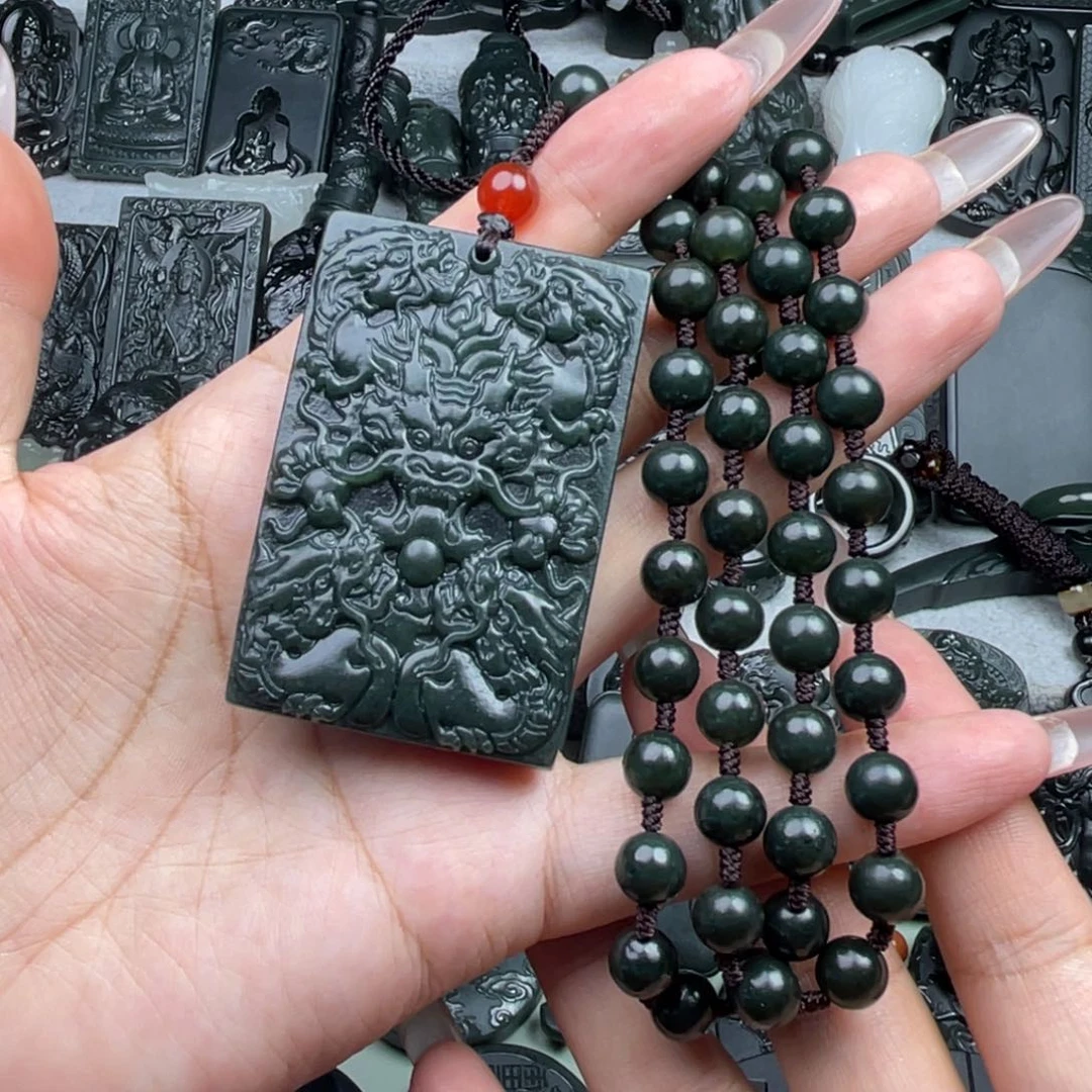 和田玉未镶嵌颈饰