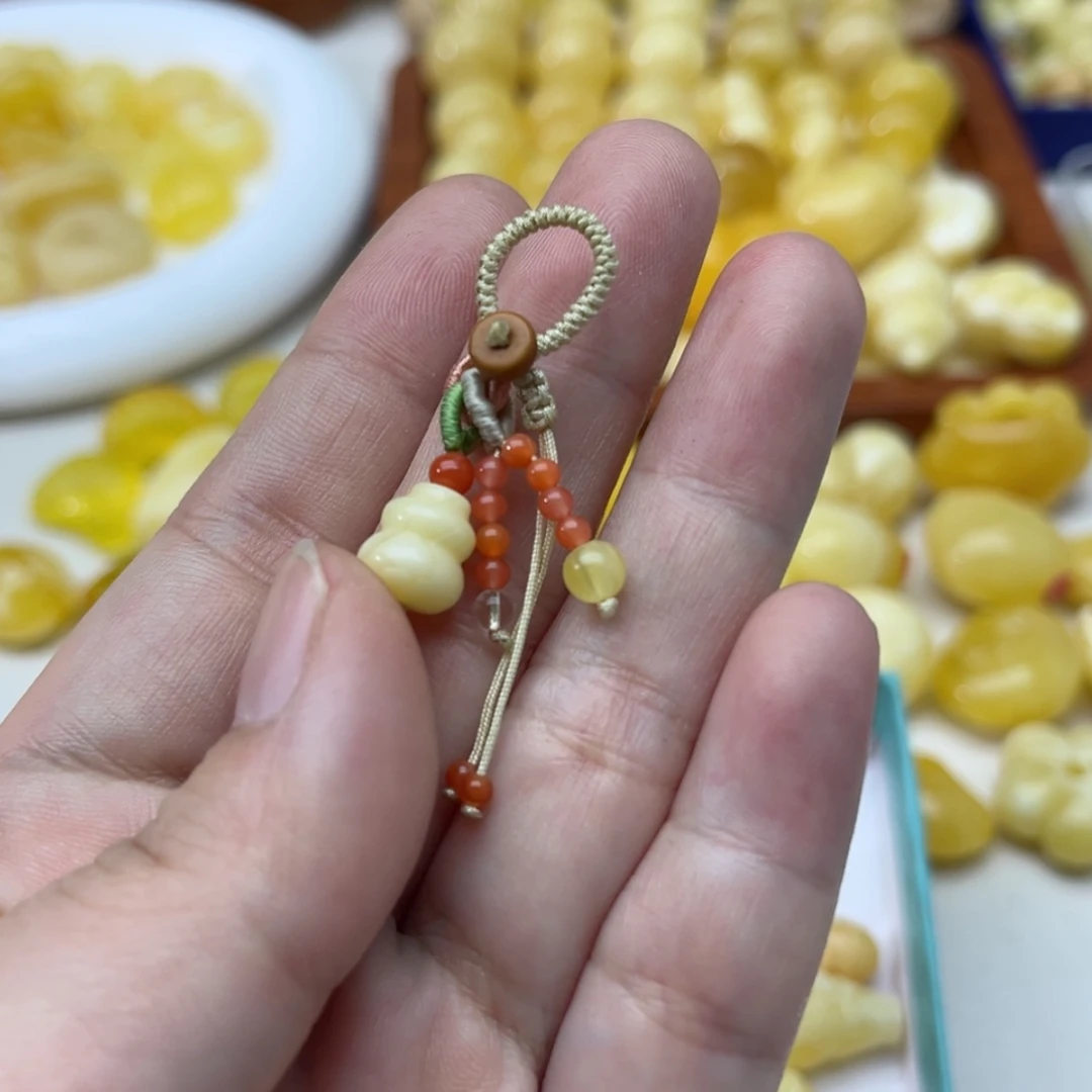 【闪购商品】未镶嵌蜜蜡裸石配饰