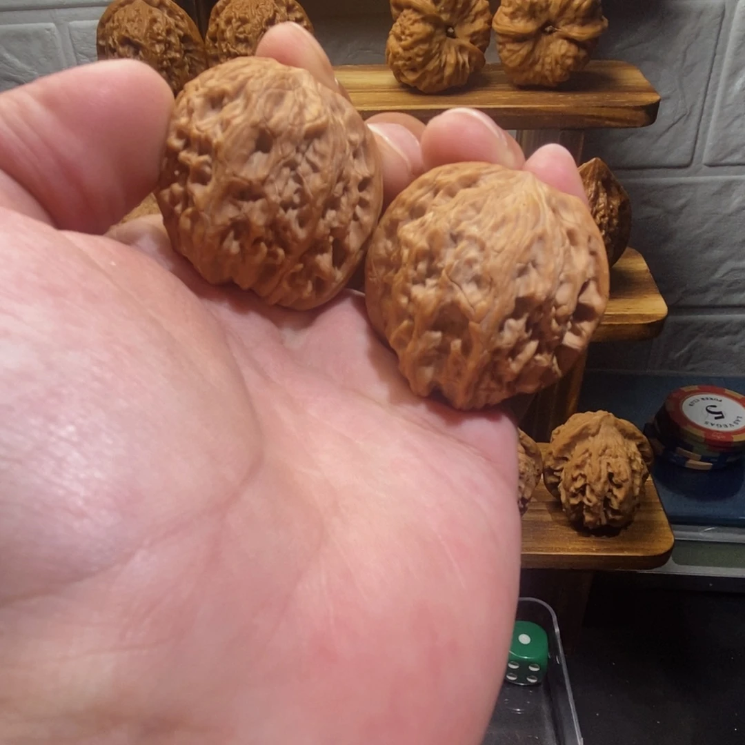 文玩核桃吊坠40磨全品