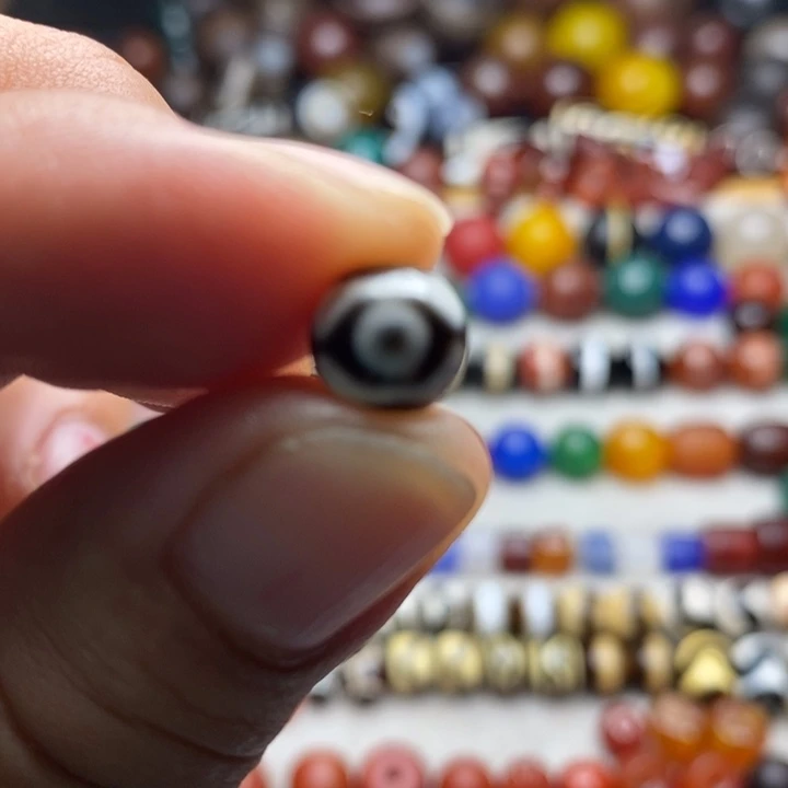 未镶嵌玛瑙/玉髓珠宝奇石