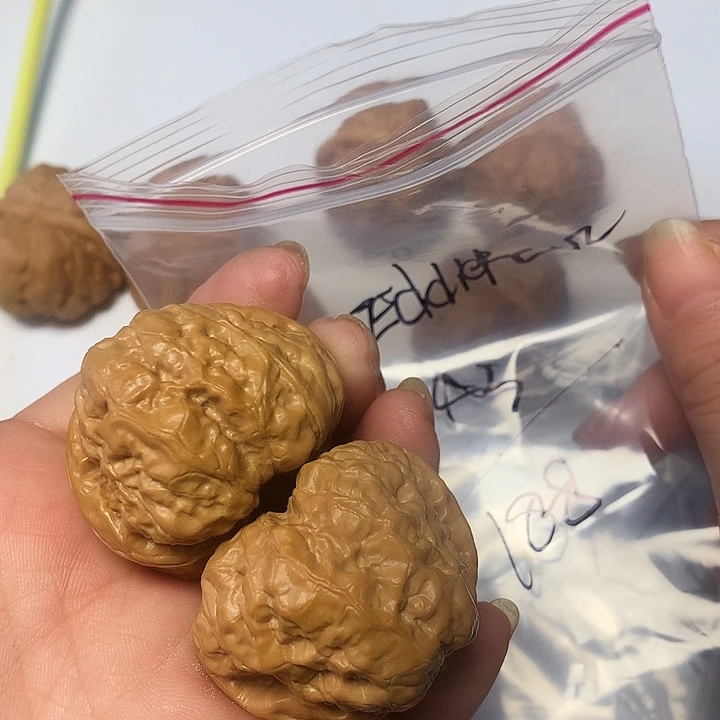 文玩核桃吊坠边43左右