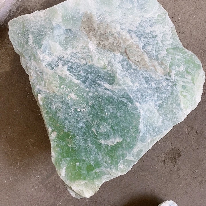 用***3蛇纹石玉未镶嵌原石