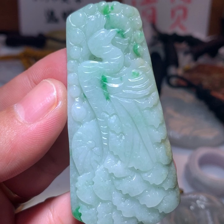 翡翠未镶嵌颈饰保真天然a货翡翠