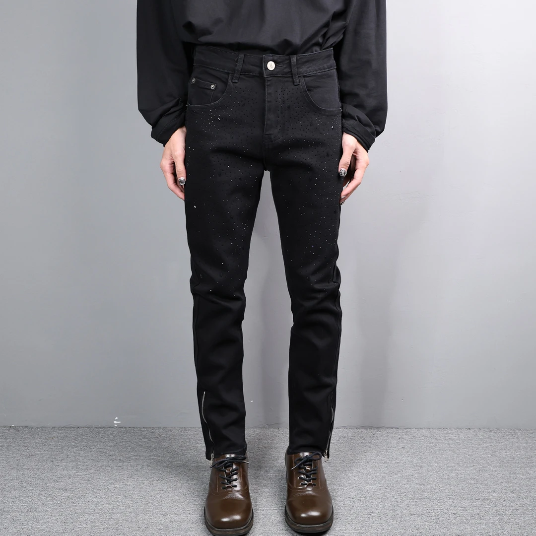 纯黑色经典满天星烫钻牛仔裤男潮牌秋冬新款裤脚拉链设计痞帅男装