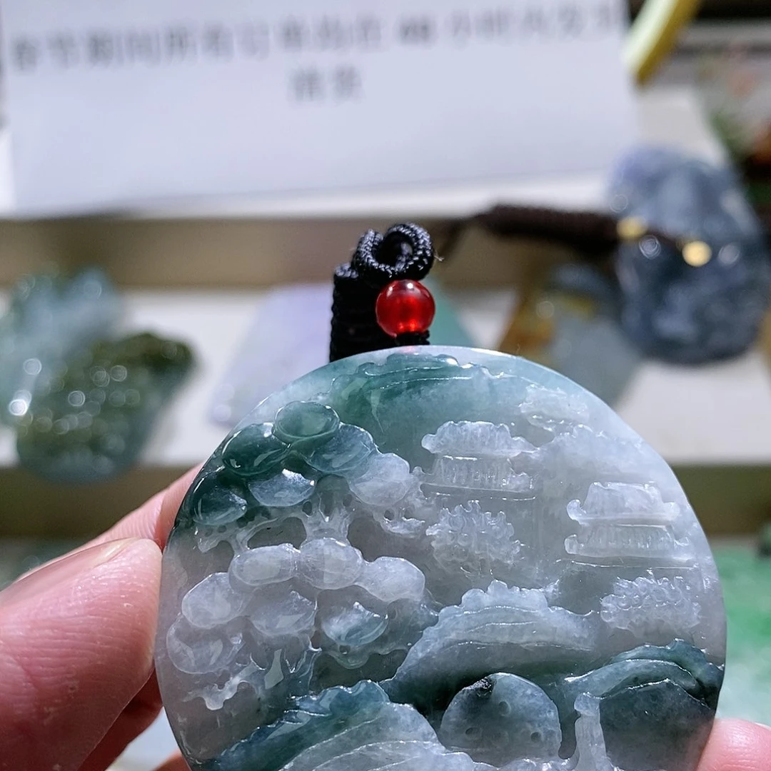 【闪购商品】翡翠颈饰未镶嵌11111111111111