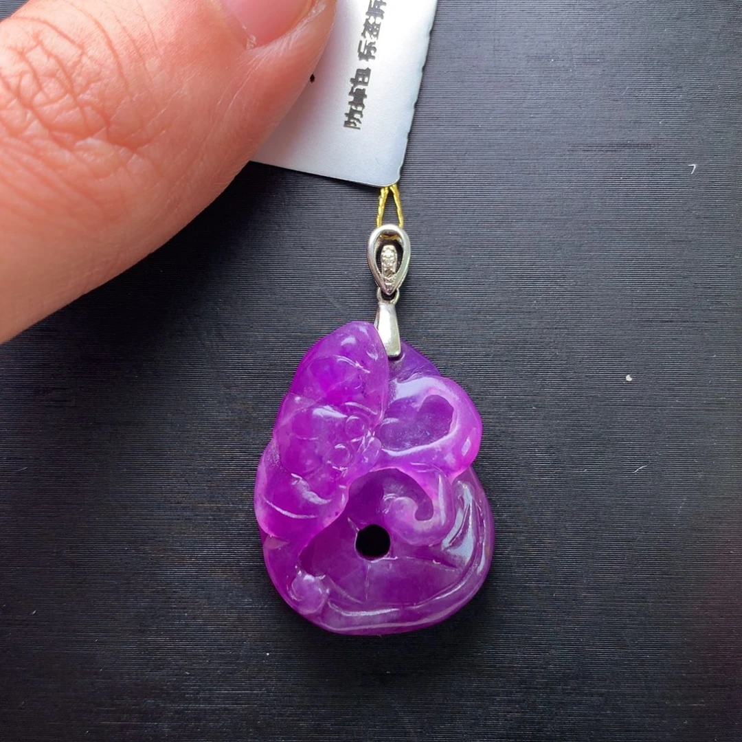 苏纪石（舒俱来）18K金镶嵌吊坠