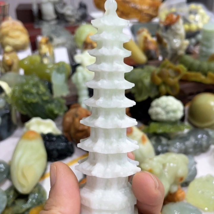 唐***山蛇纹石玉合金珠宝奇石