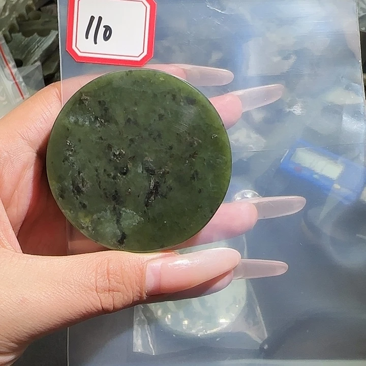 和田玉未镶嵌珠宝半成品