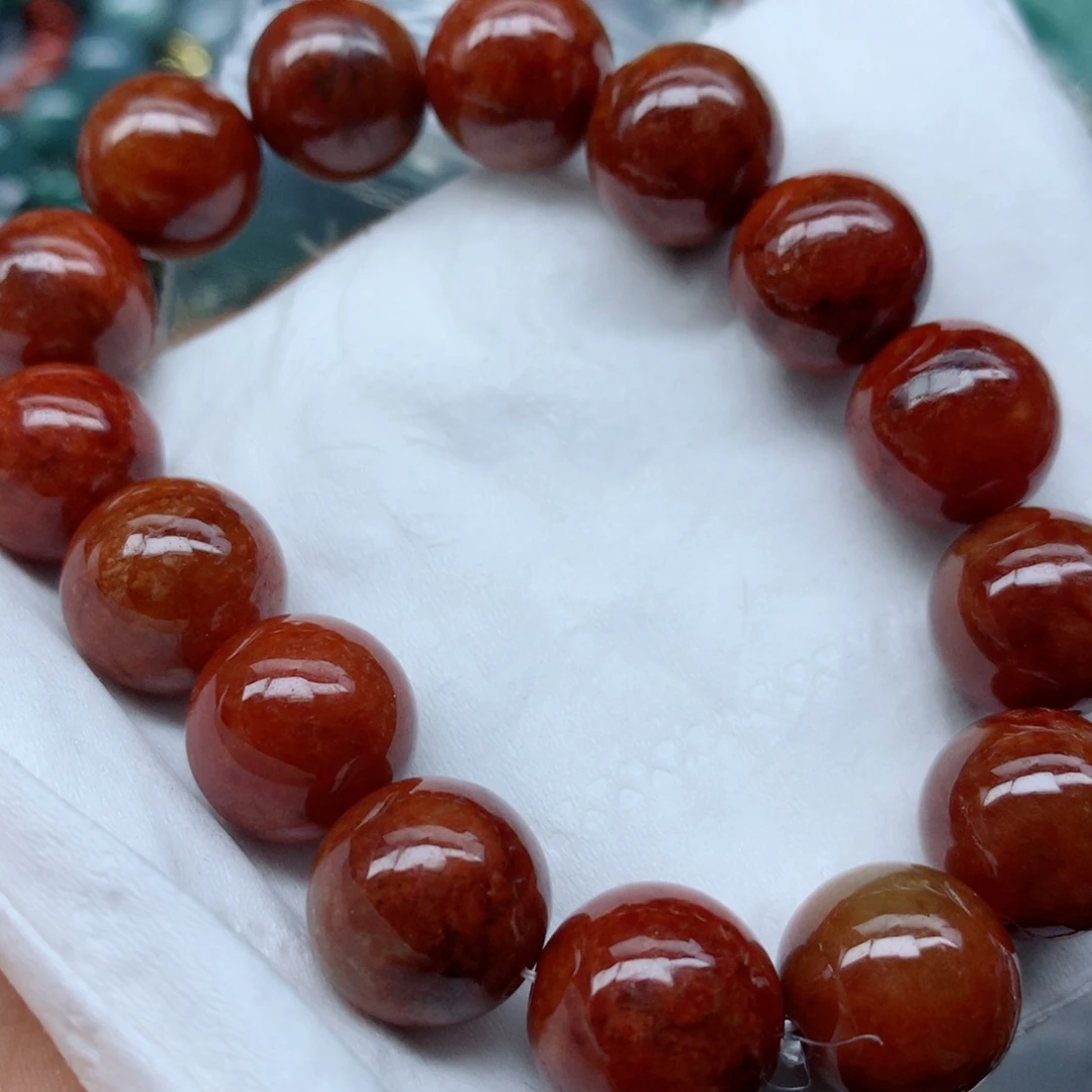 翡翠颈饰未镶嵌珠子