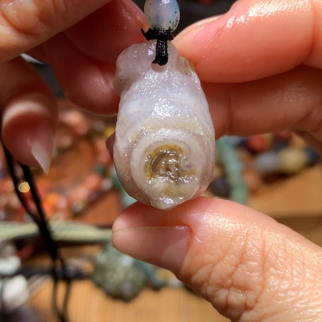 未镶嵌玛瑙/玉髓珠宝半成品