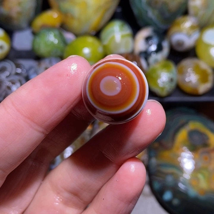 未镶嵌玛瑙/玉髓珠宝半成品心****9