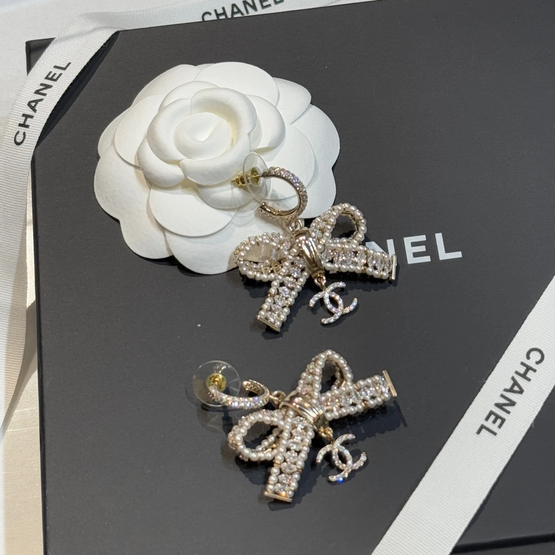 99新 Chanel/香奈儿 闲置新 Chanel 香奈儿 22K 珍珠蝴蝶结耳钉