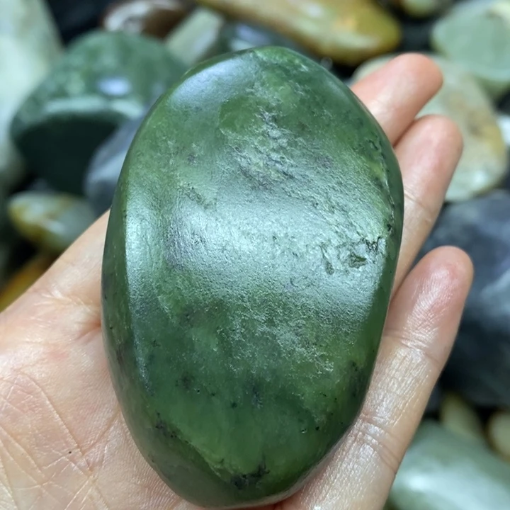 未镶嵌和田玉（糖玉）挂件