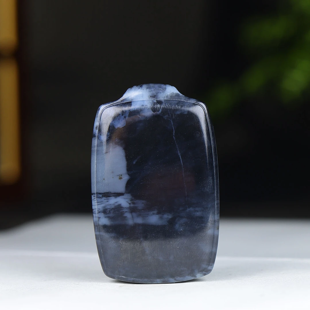 112729和田玉青花无事牌挂件