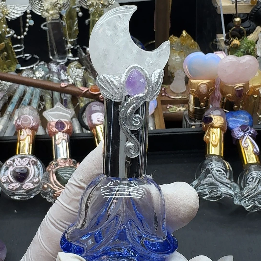 初***鸣未镶嵌紫晶颈饰白