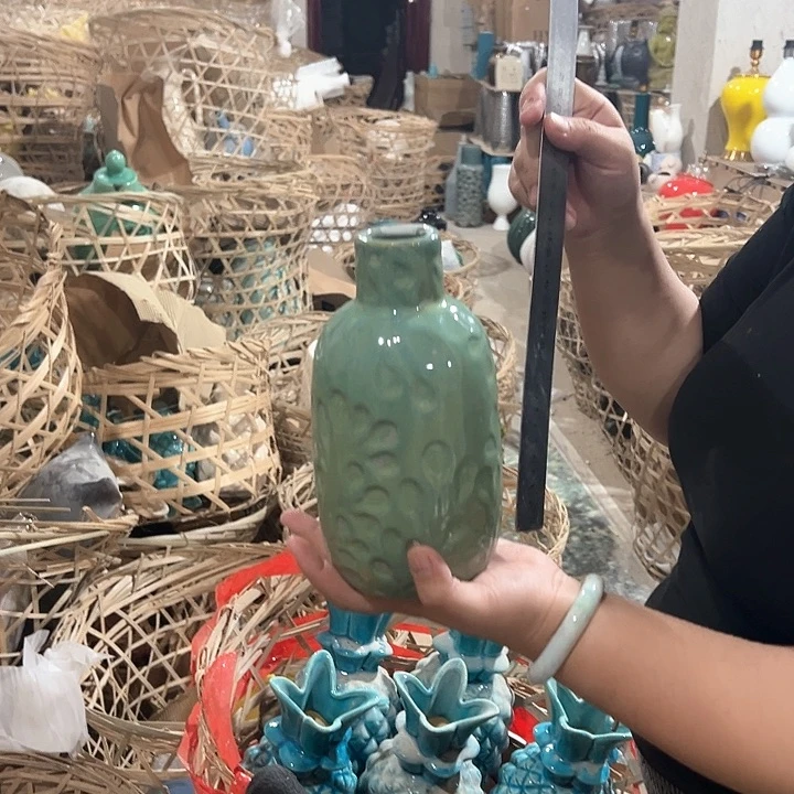 瓶高度20厘米口径3.5厘米微瑕捡漏