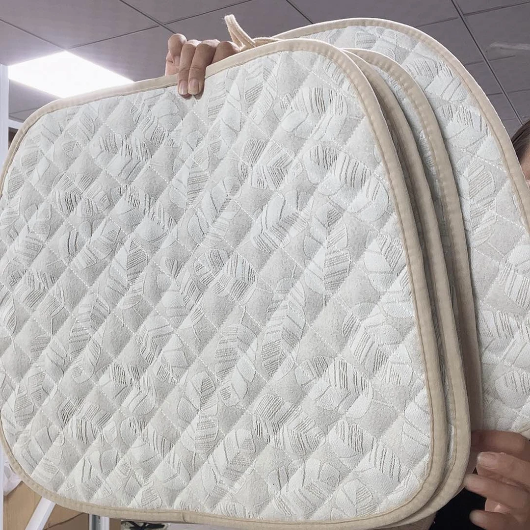 雪尼尔啦咯啦咯啦咯啦咯啦