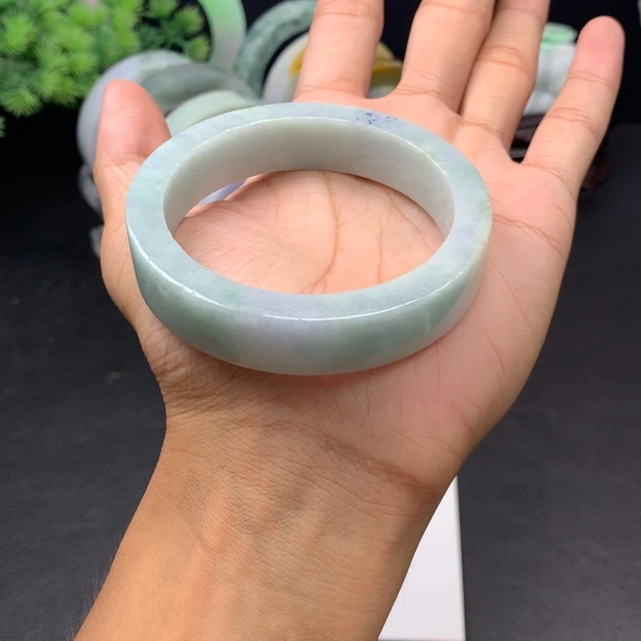 未镶嵌天然翡翠定制翡翠