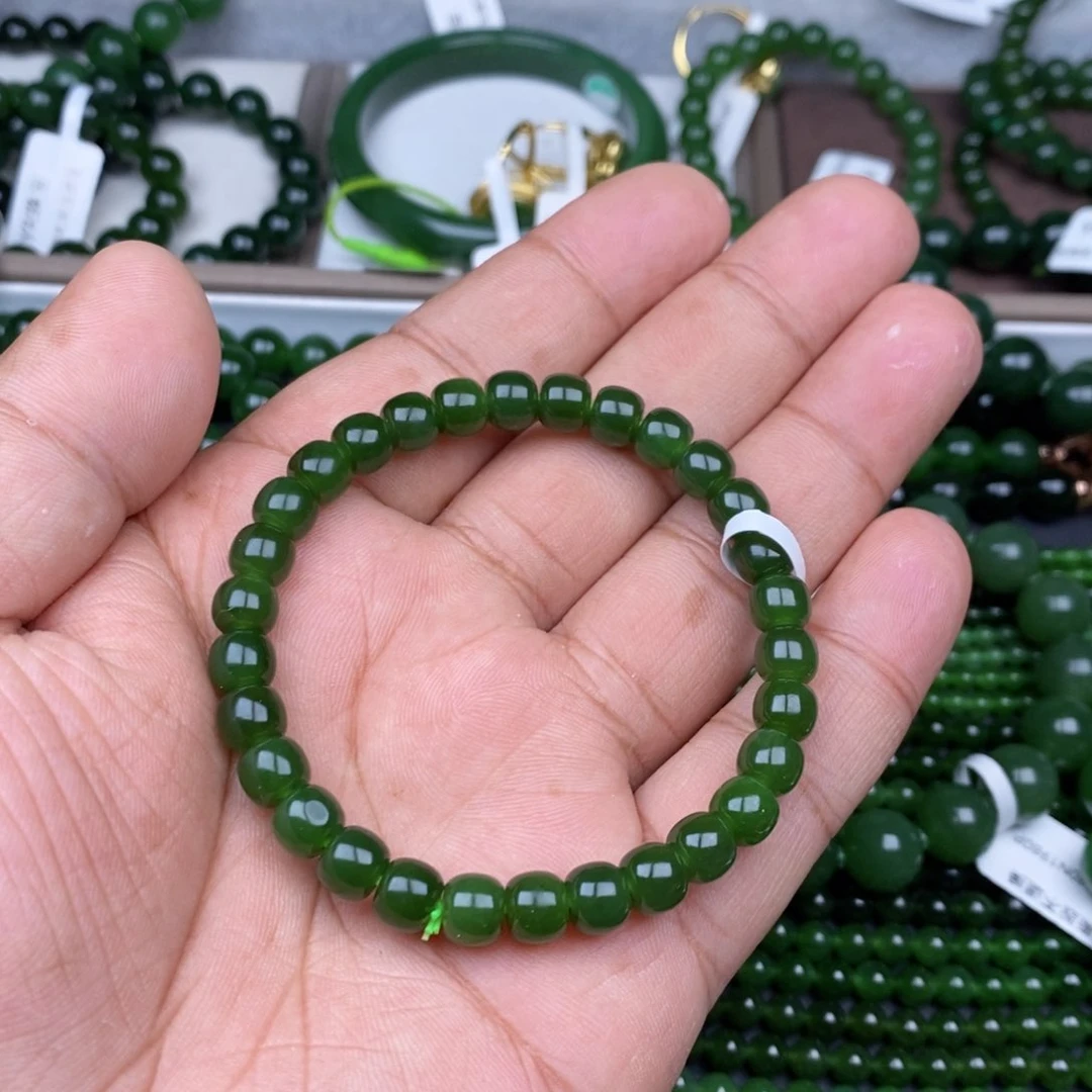 未镶嵌手串和田玉（碧玉）7m m