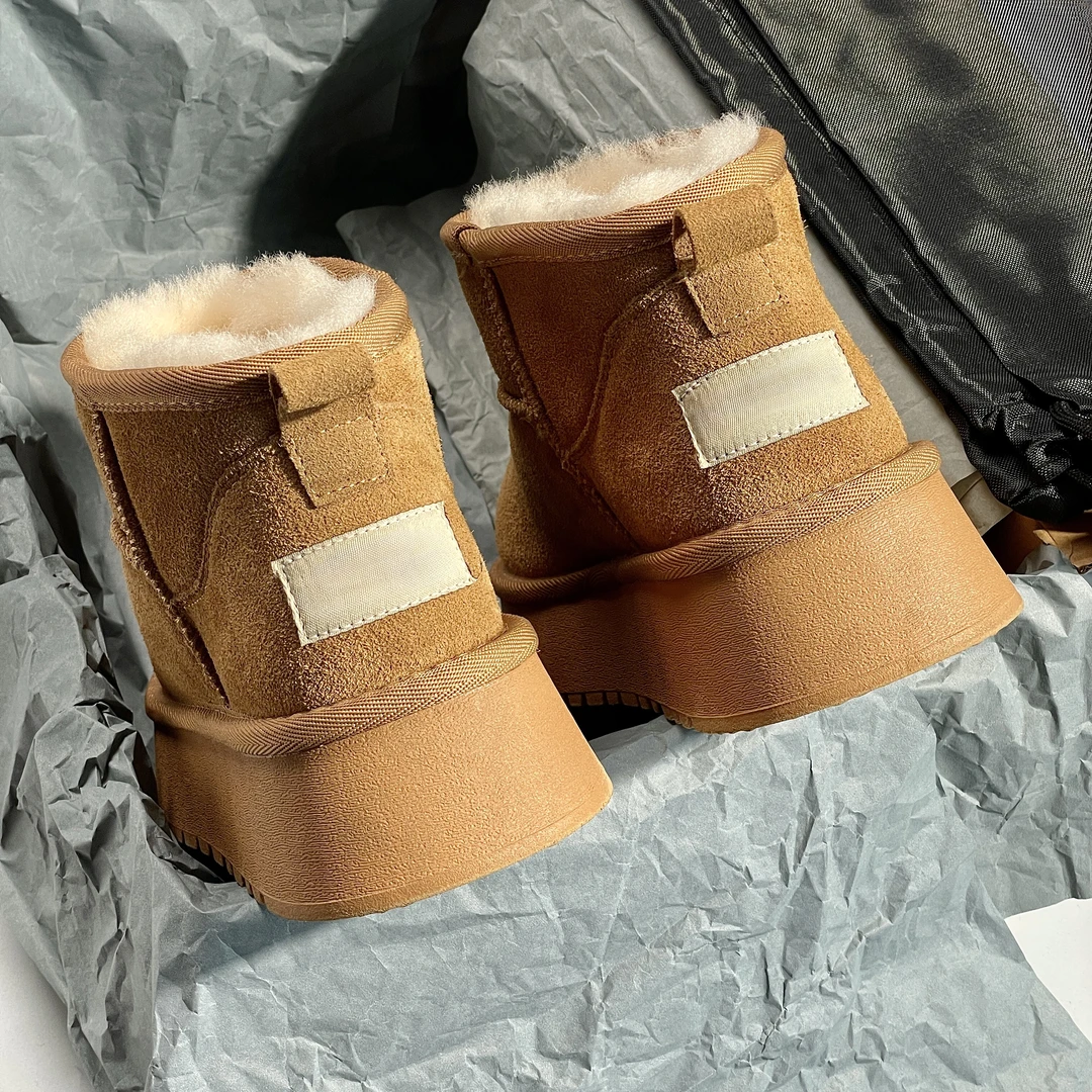 雪地靴女款爆款2025新款增高5CM厚底女桑坡皮毛一体东北毛毛棉鞋