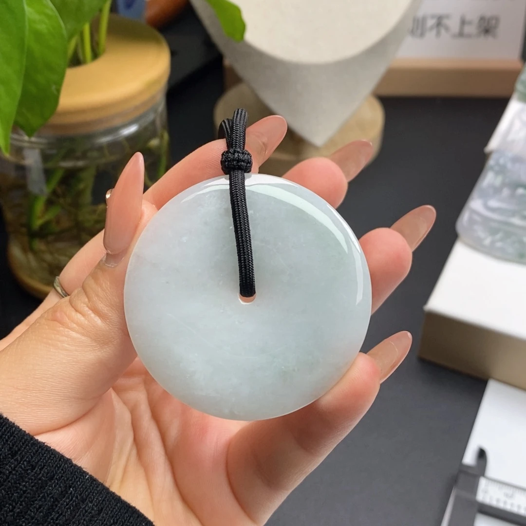 翡翠颈饰未镶嵌缅甸天然翡翠
