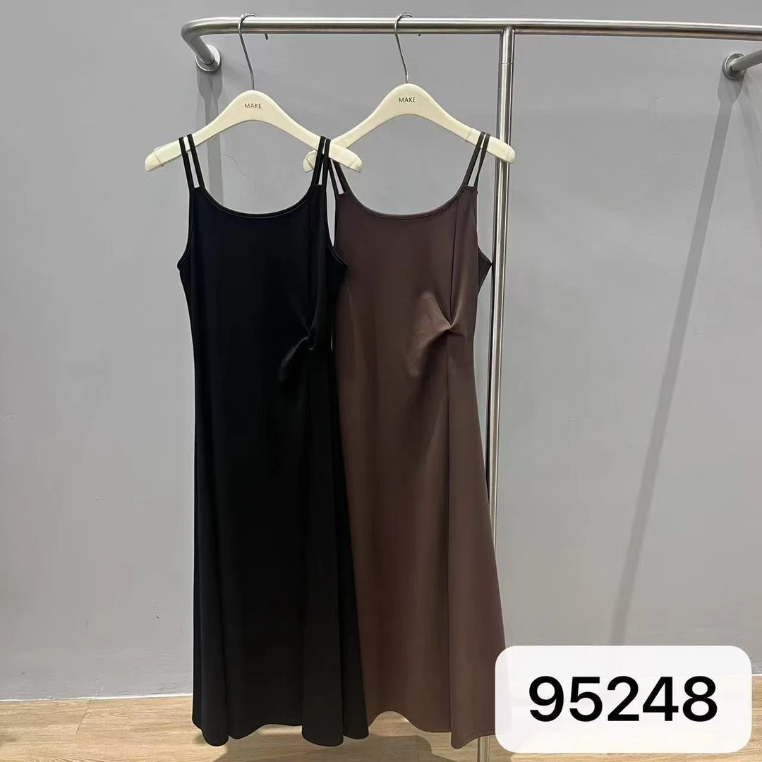 MK#95248秋季福利高品质前开叉修身气质吊带连衣裙，裙长：130cm