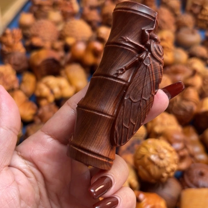 柏木（崖柏）用****5太行崖柏手把件